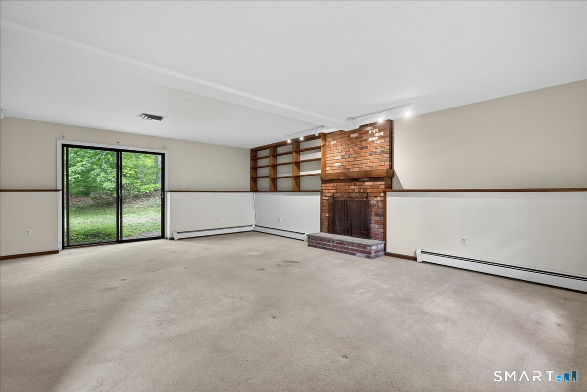 47 Water Lily Lane Guilford CT 06437