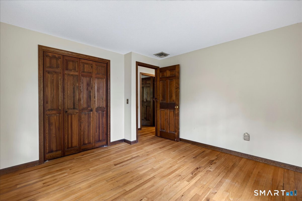 47 Water Lily Lane Guilford CT 06437