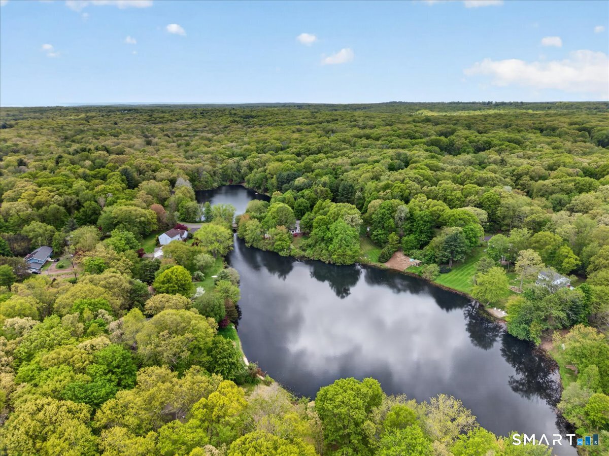 47 Water Lily Lane Guilford CT 06437