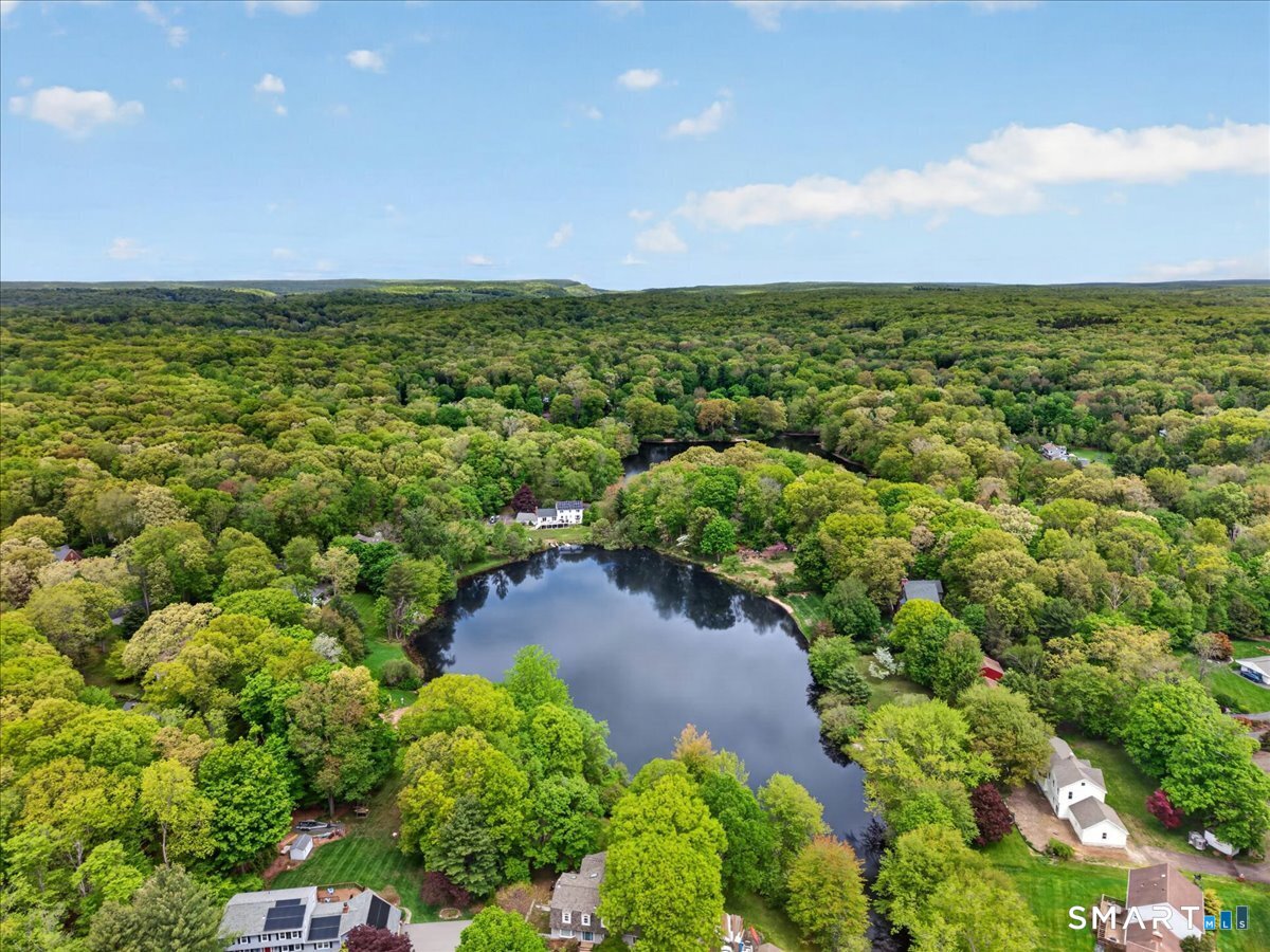 47 Water Lily Lane Guilford CT 06437