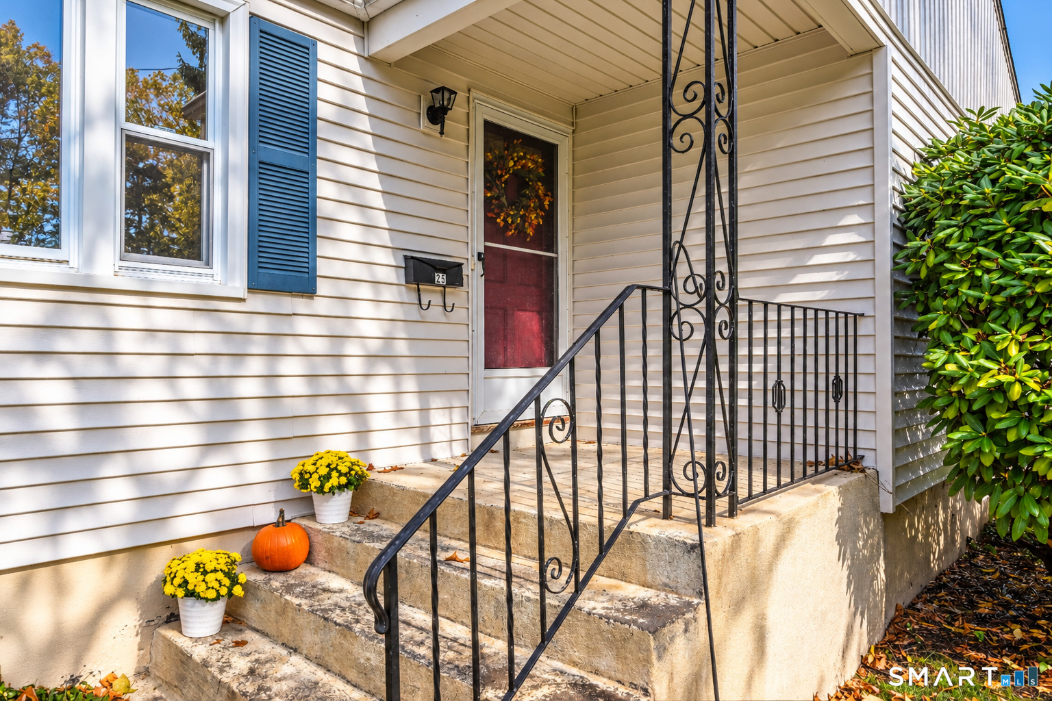 25 Westlook Road Wethersfield CT 06109