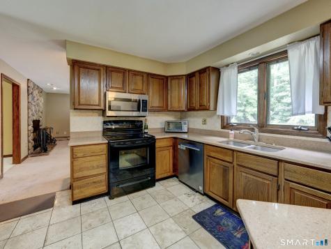 522 Springfield Road Somers CT 06071