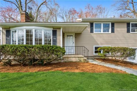 6 Tommys Lane Norwalk CT 06850