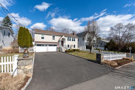 22 Auldwood Road Stamford CT 06902