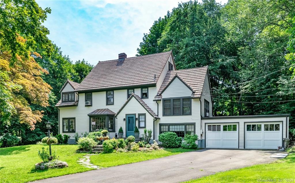 8 Riverview Drive Norwalk CT 06850