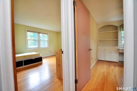 39 Sunnybrook Drive Avon CT 06001