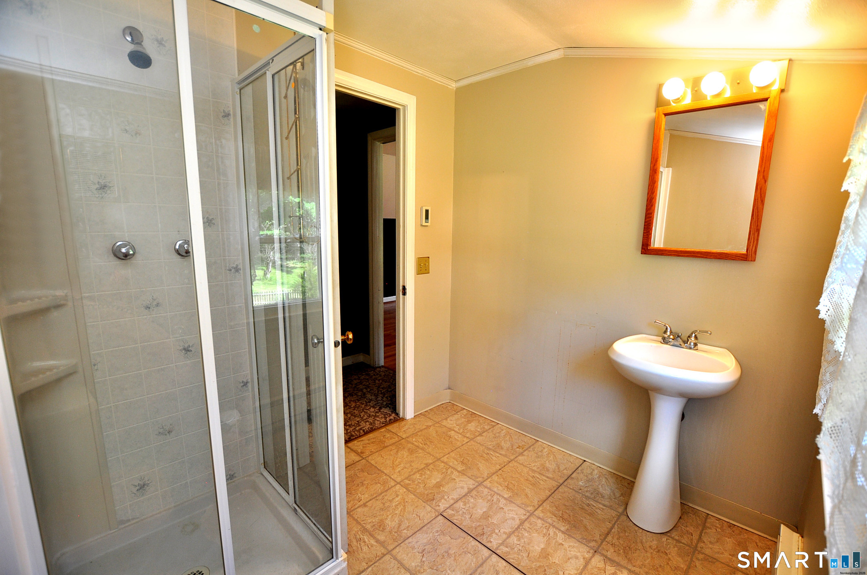 39 Sunnybrook Drive Avon CT 06001