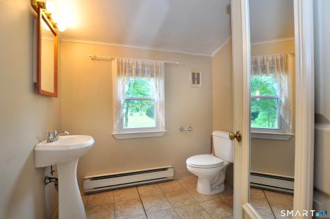 39 Sunnybrook Drive Avon CT 06001