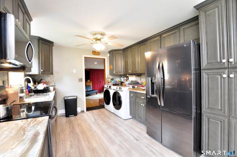 39 Sunnybrook Drive Avon CT 06001