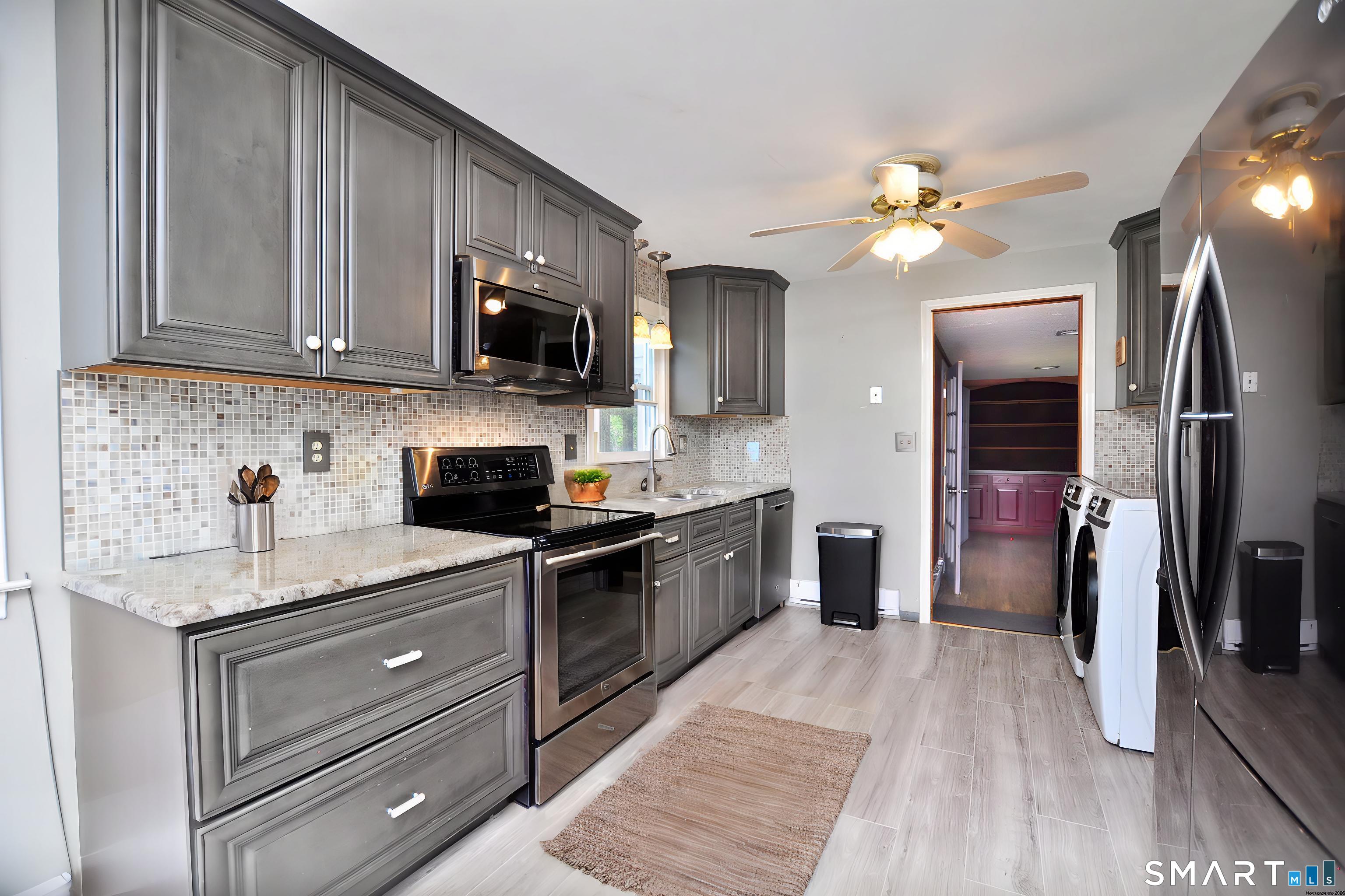 39 Sunnybrook Drive Avon CT 06001