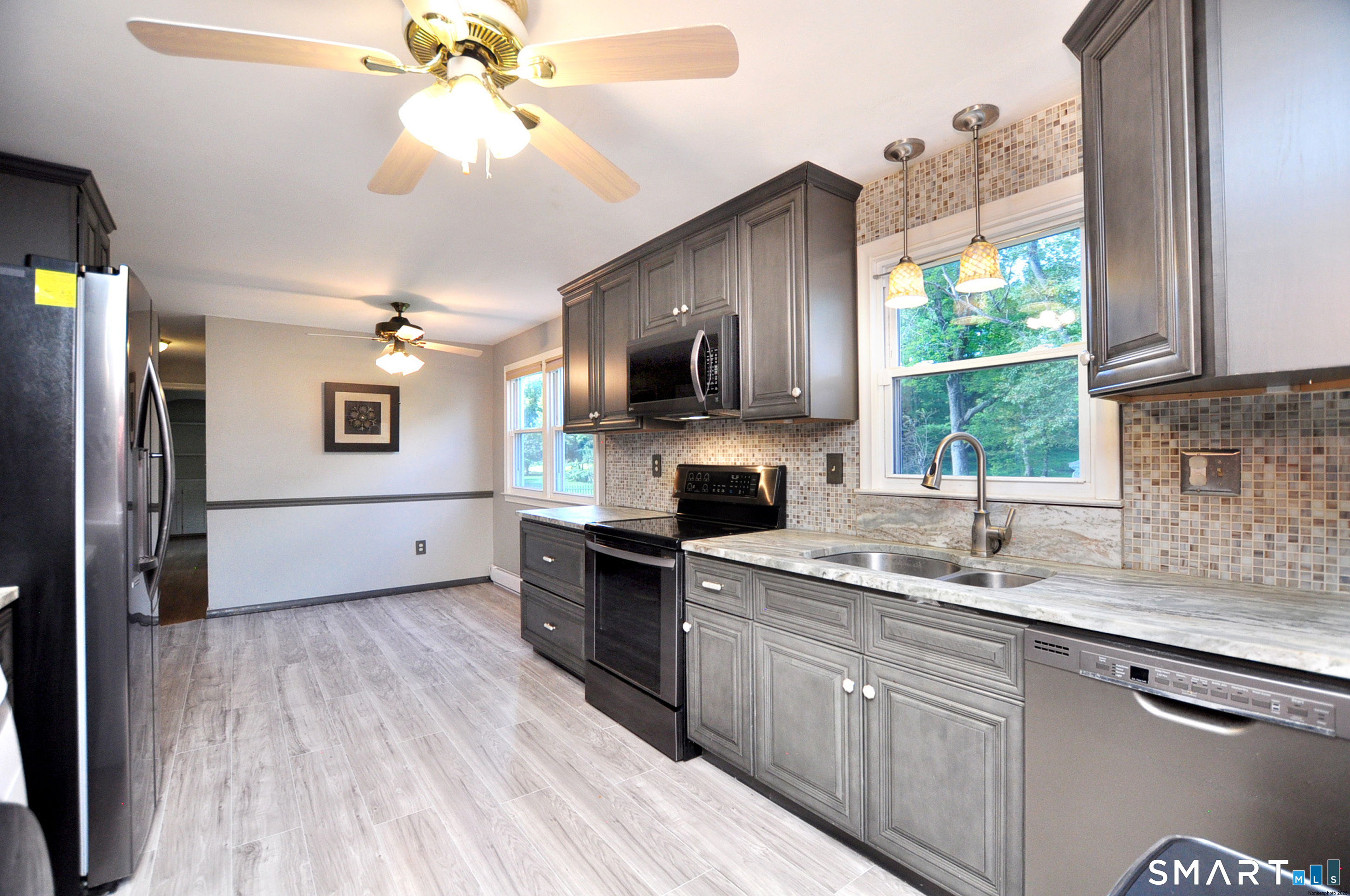 39 Sunnybrook Drive Avon CT 06001