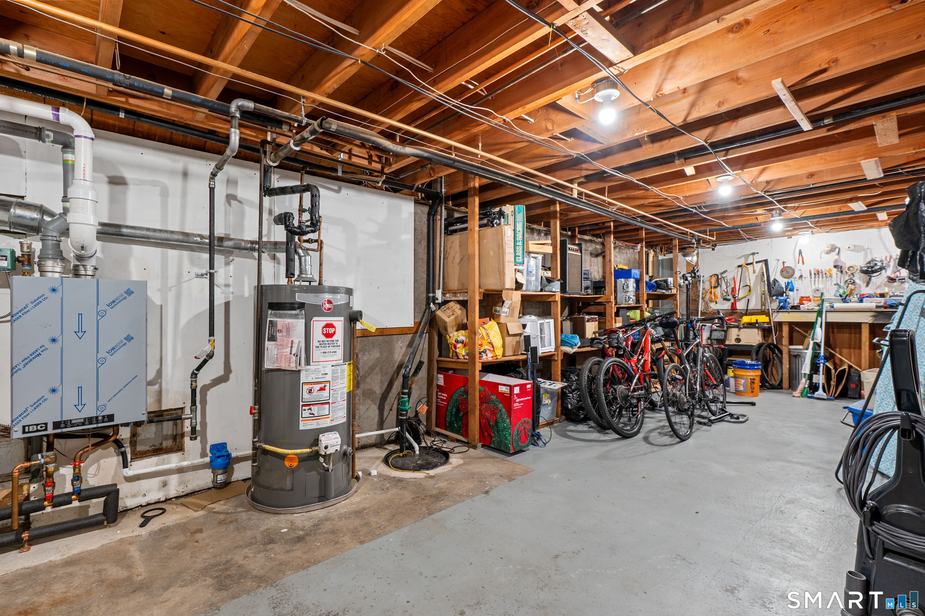 107 Round Hill Road Wethersfield CT 06109