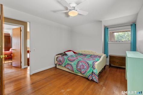 107 Round Hill Road Wethersfield CT 06109