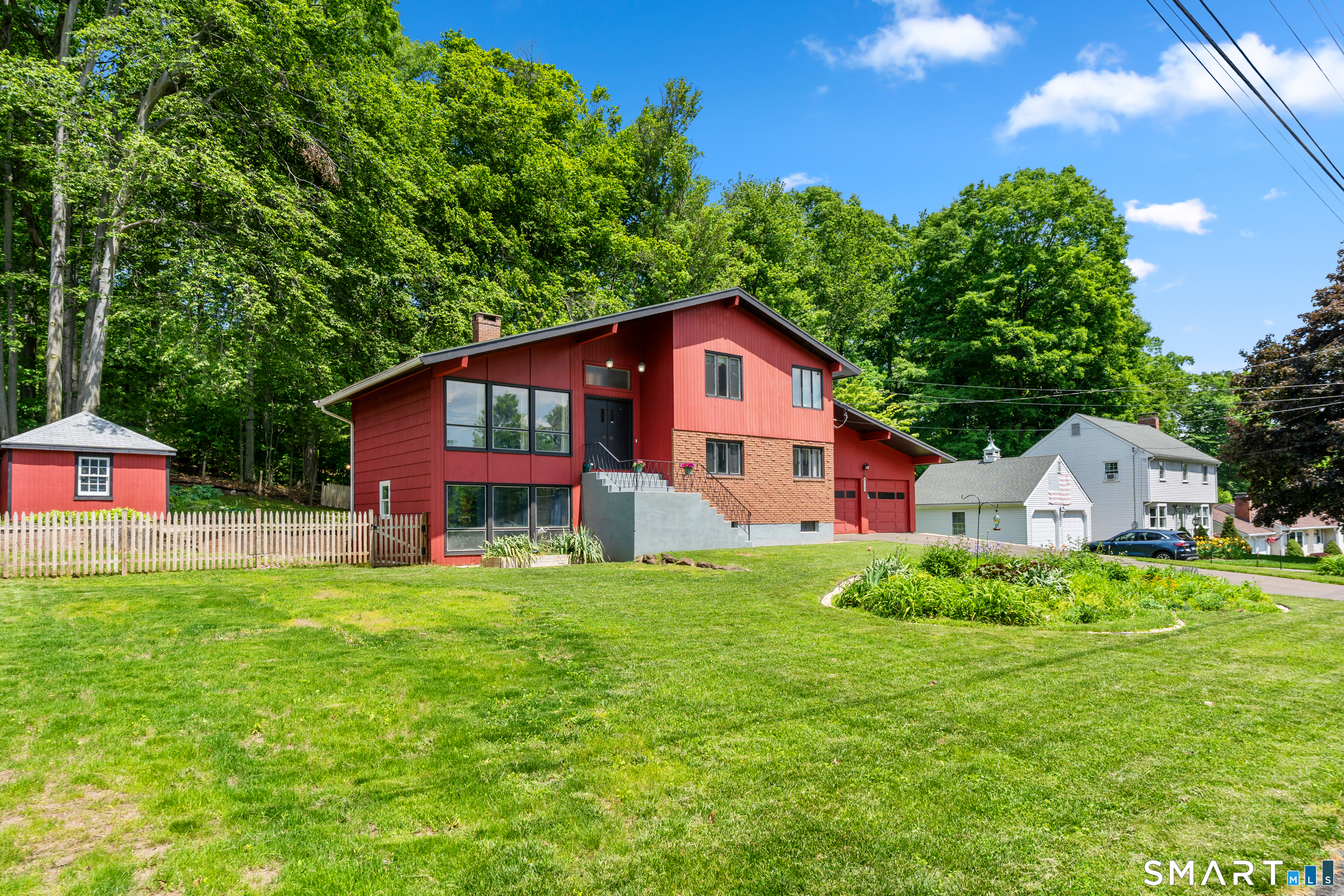 107 Round Hill Road Wethersfield CT 06109