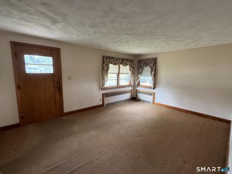12 Swan Avenue Wallingford CT 06492