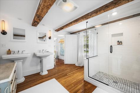 45 Main Street Essex CT 06409