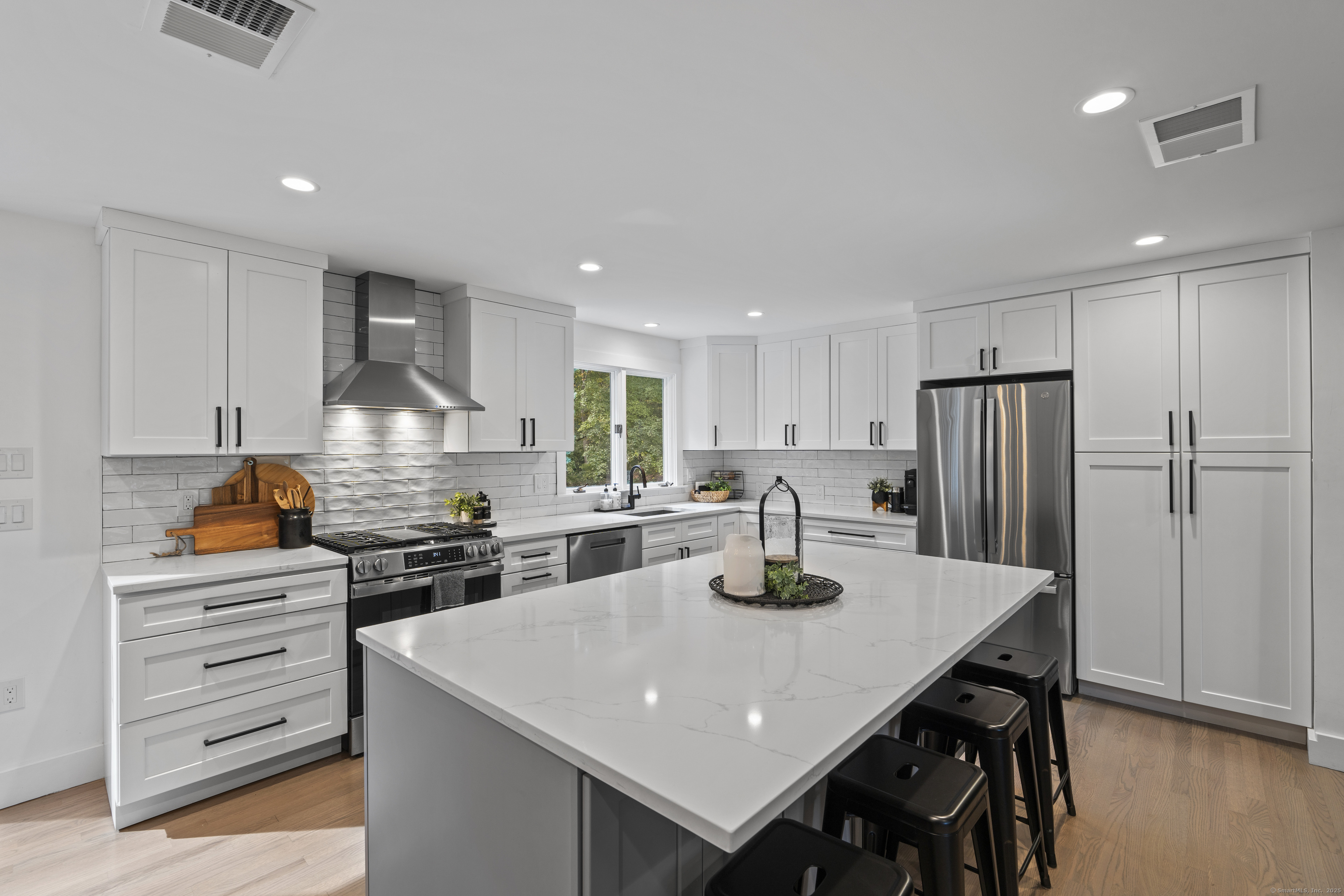 69 Squires Road Madison CT 06443
