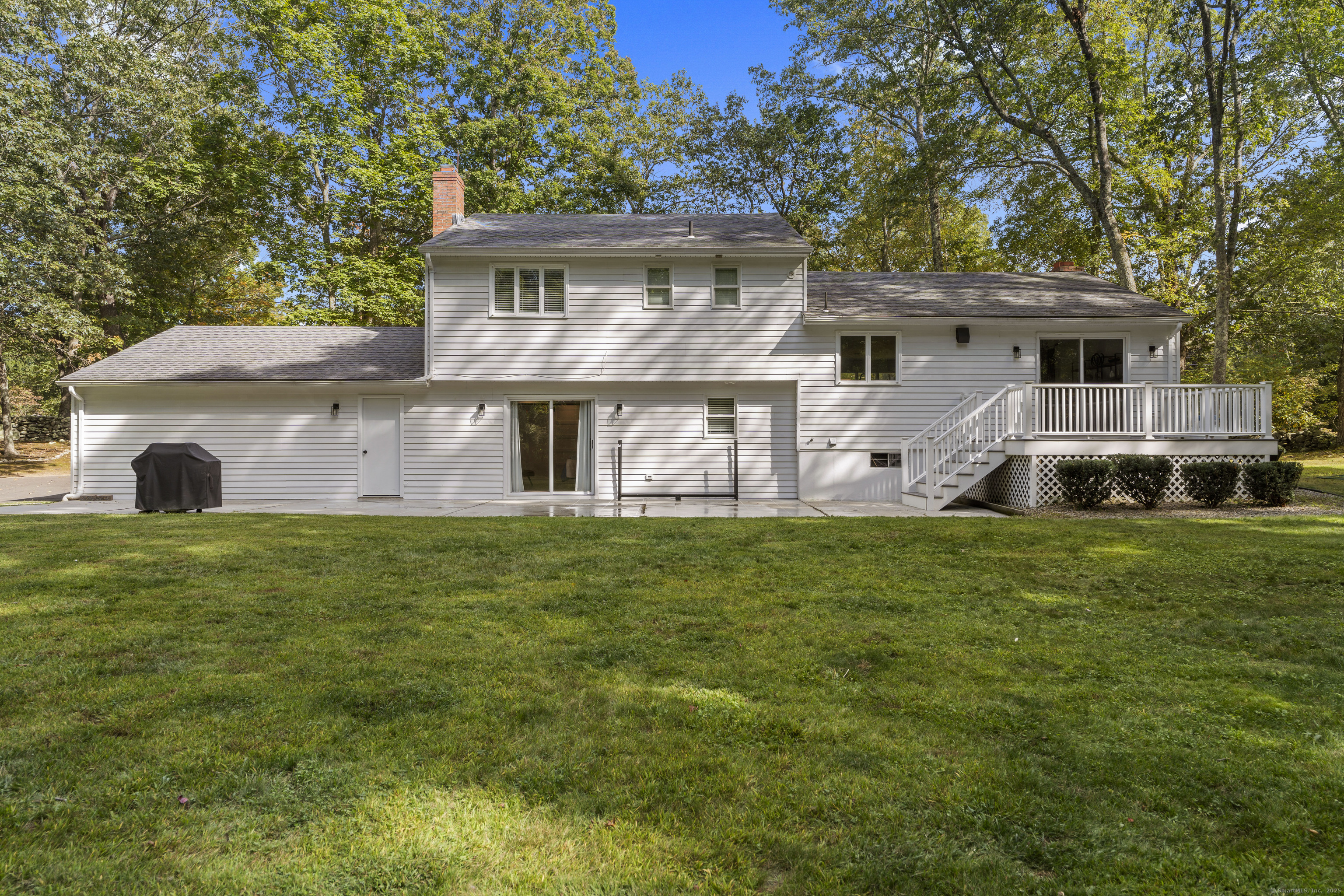 69 Squires Road Madison CT 06443