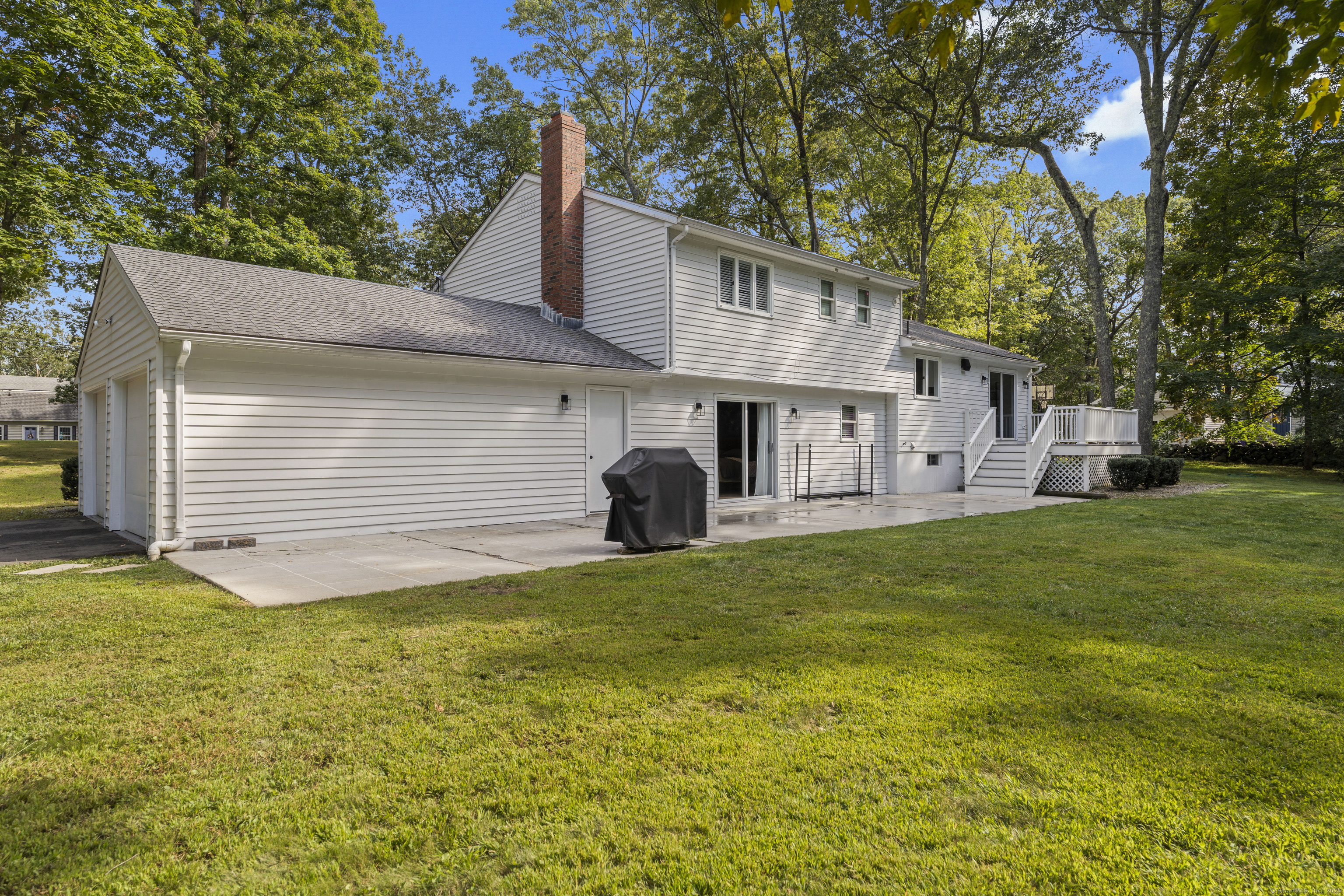 69 Squires Road Madison CT 06443