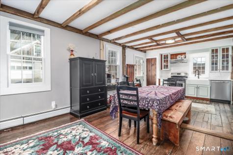 6 Weekeepeemee Road Woodbury CT 06798