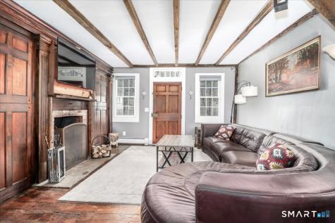 6 Weekeepeemee Road Woodbury CT 06798