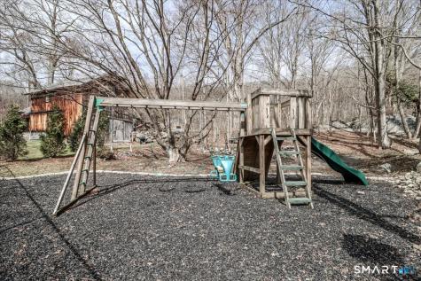 6 Weekeepeemee Road Woodbury CT 06798