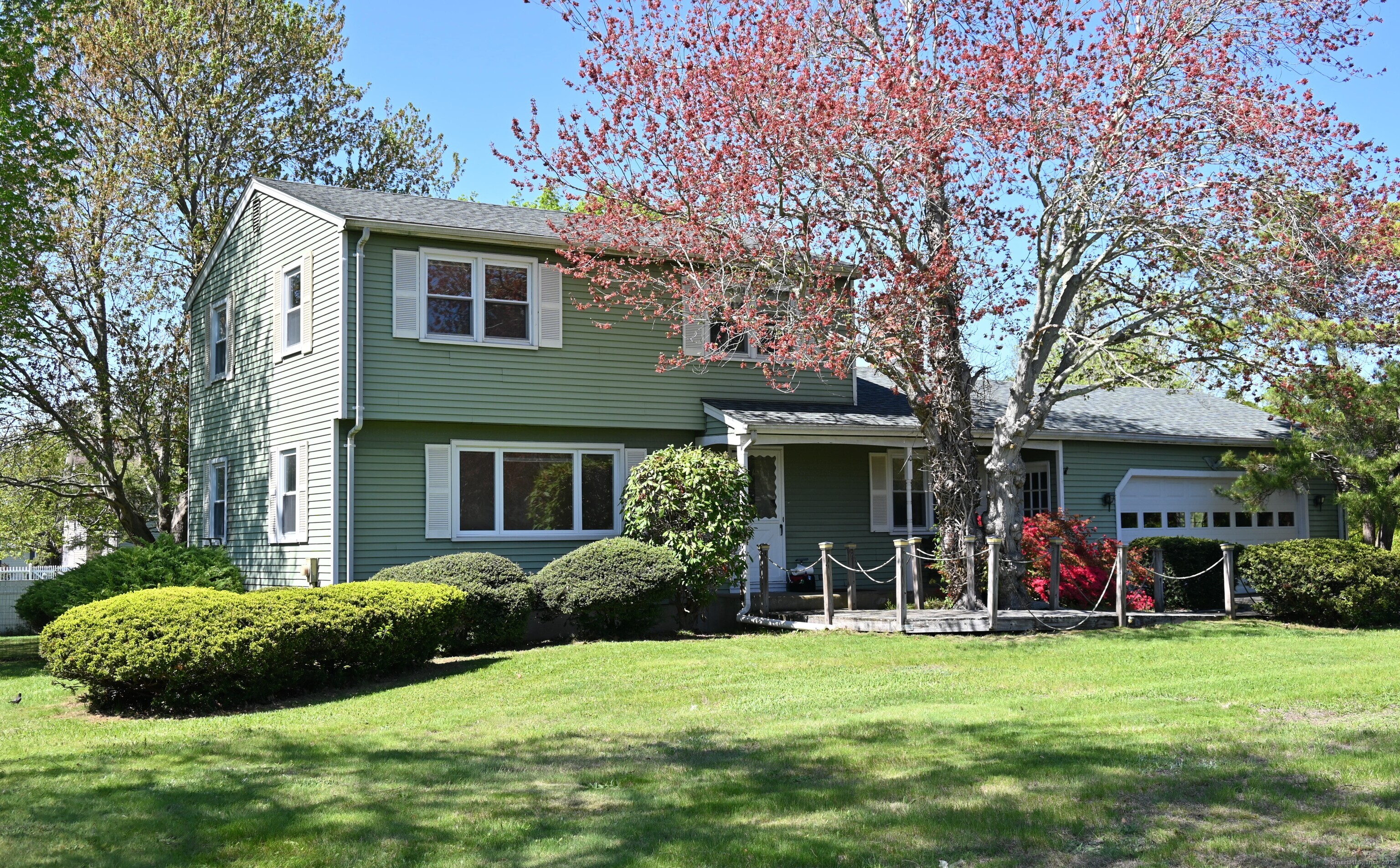 10 Cricket Court Old Saybrook CT 06475