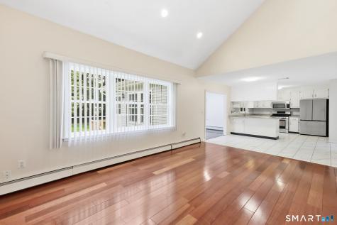 12 Diggins Court South Windsor CT 06074