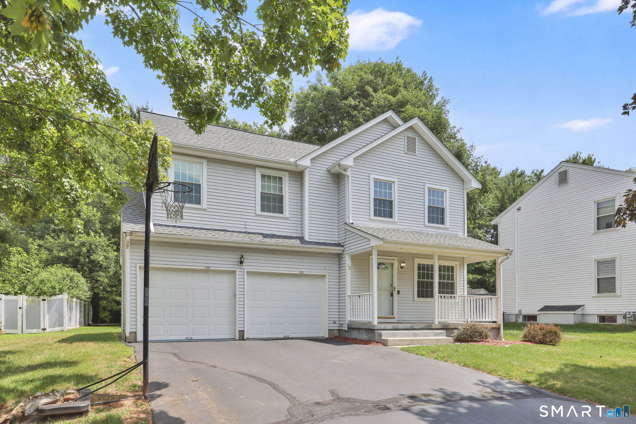 12 Diggins Court South Windsor CT 06074