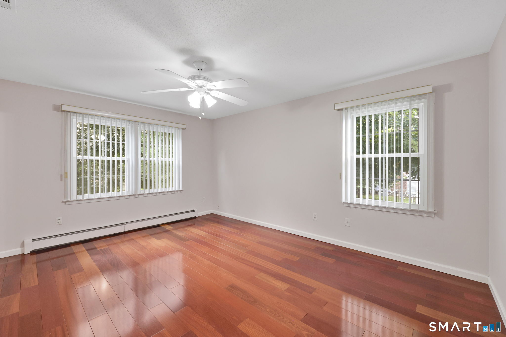 12 Diggins Court South Windsor CT 06074