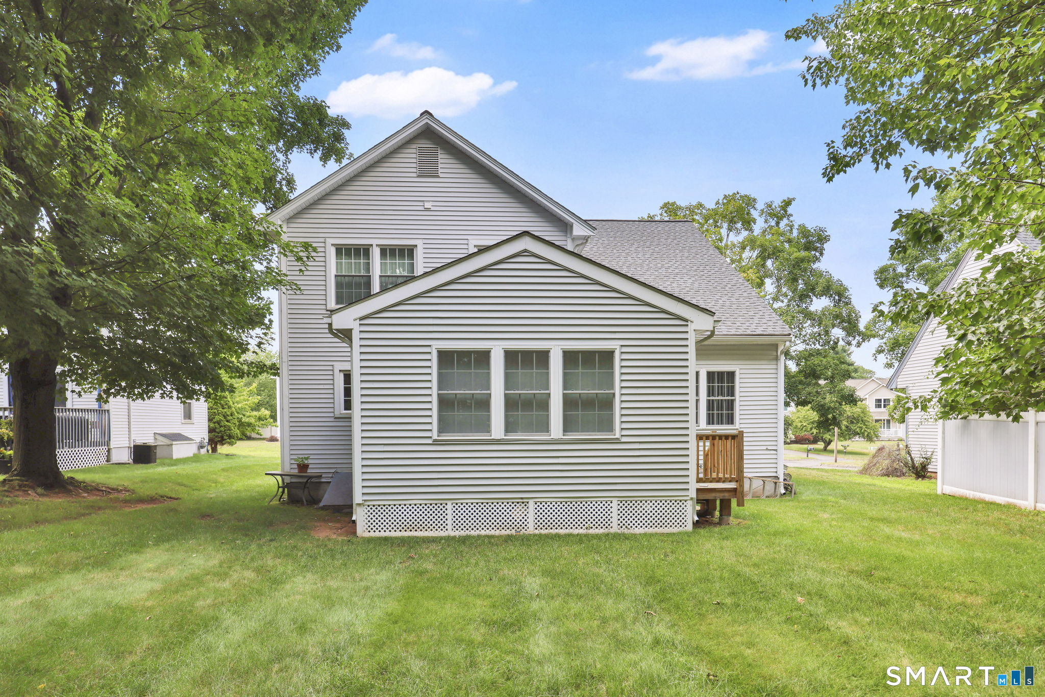 12 Diggins Court South Windsor CT 06074