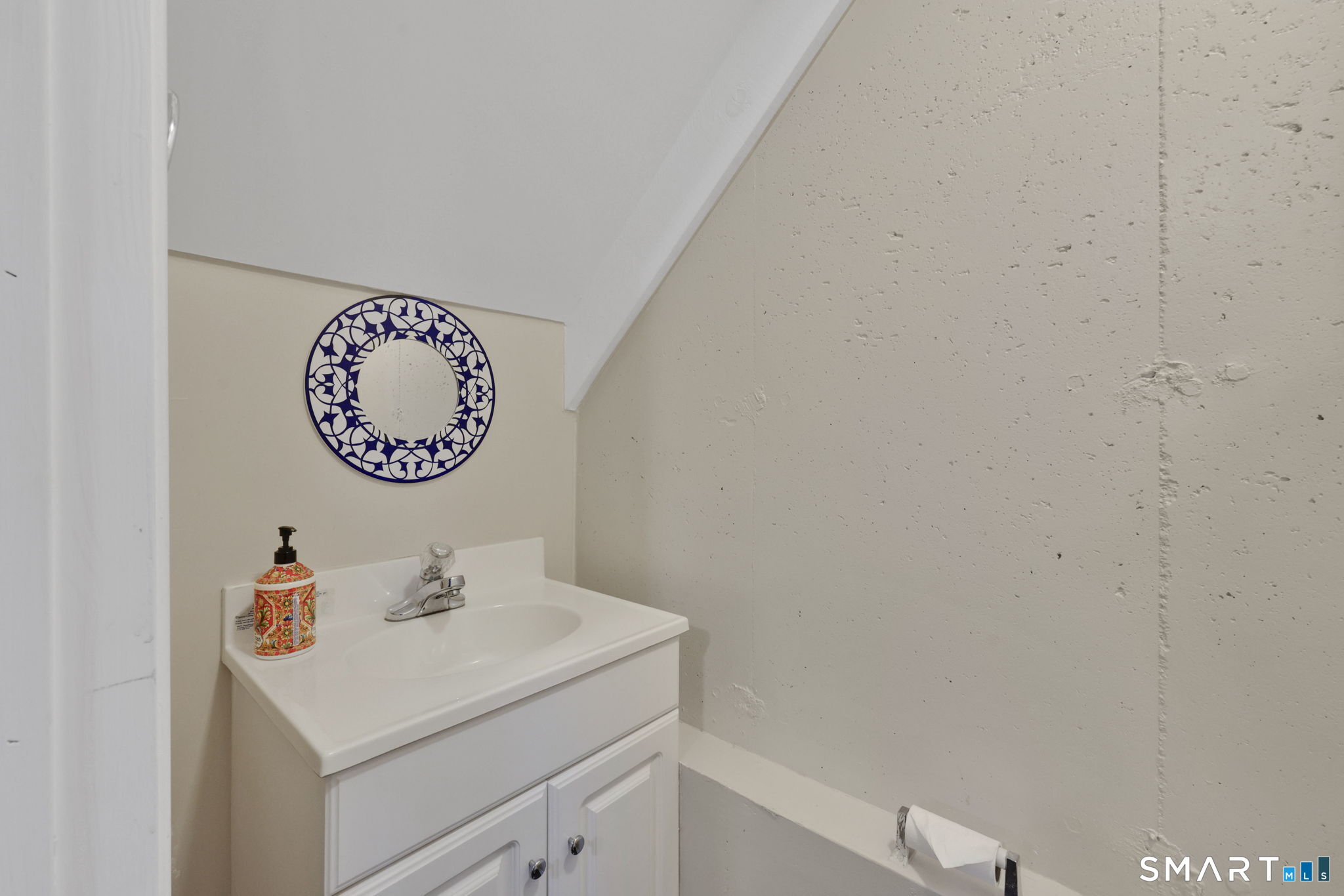 12 Diggins Court South Windsor CT 06074