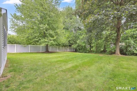 12 Diggins Court South Windsor CT 06074