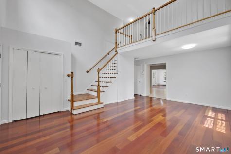 12 Diggins Court South Windsor CT 06074