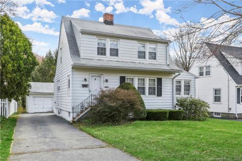 1626 Stratfield Road Fairfield CT 06825