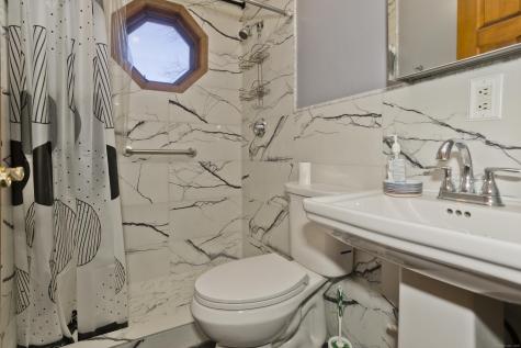 29 Privilege Road Bloomfield CT 06002