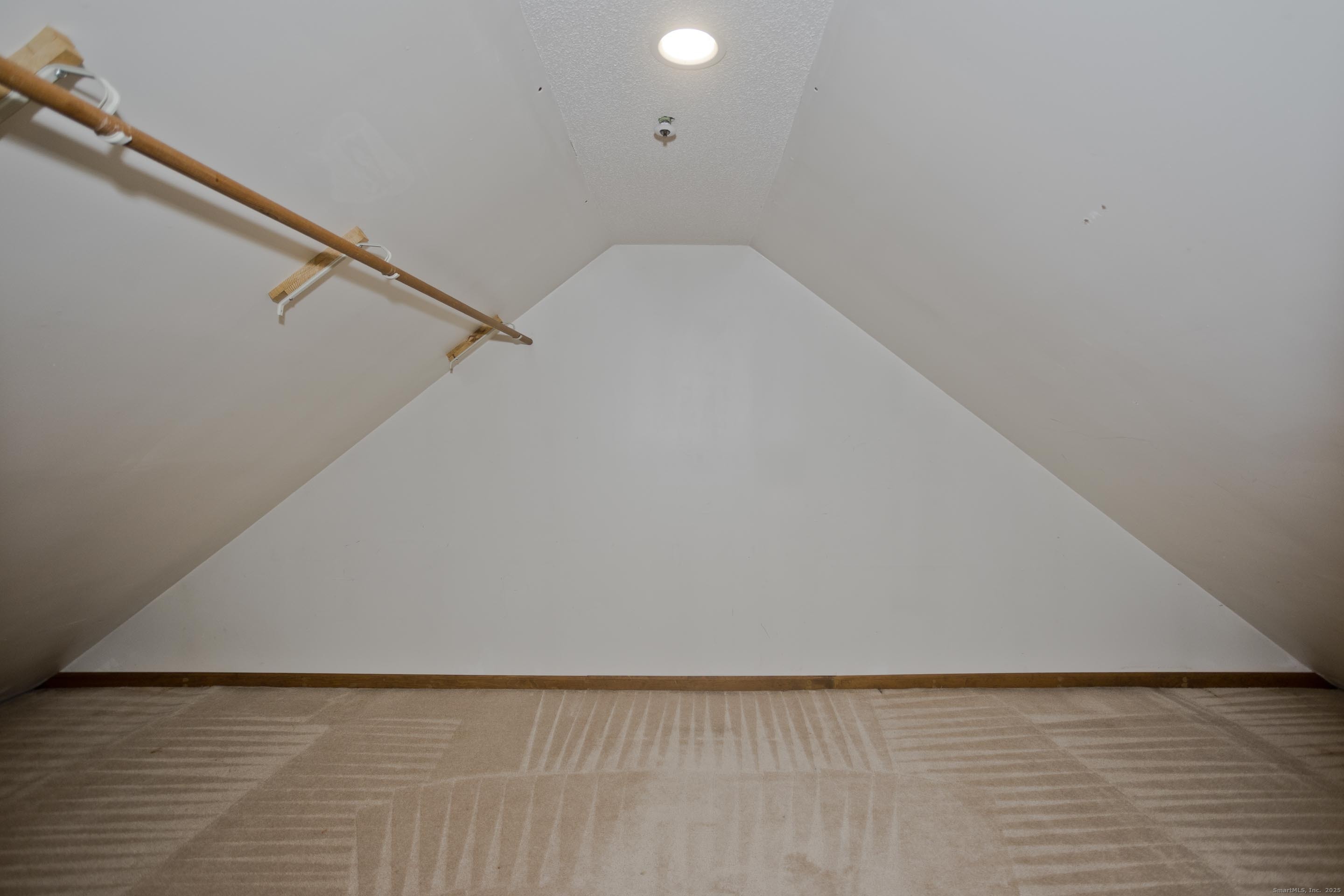 29 Privilege Road Bloomfield CT 06002