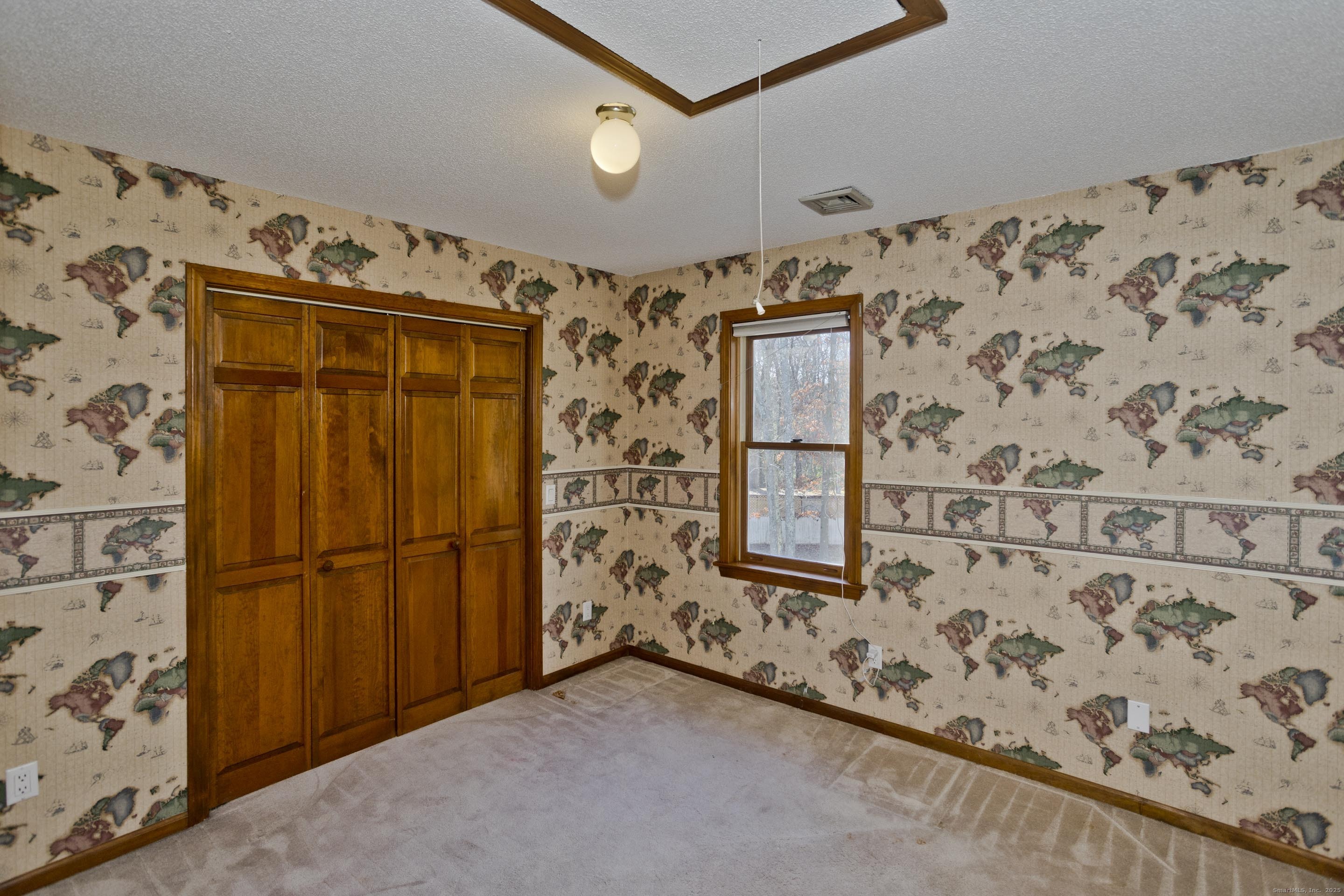 29 Privilege Road Bloomfield CT 06002