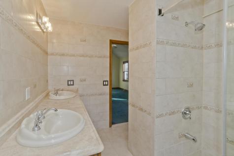 29 Privilege Road Bloomfield CT 06002