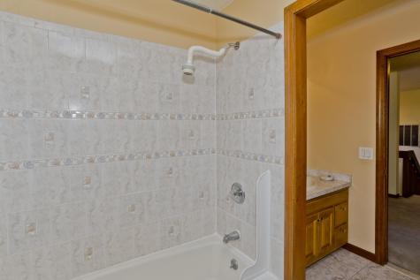 29 Privilege Road Bloomfield CT 06002