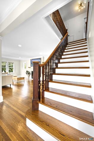 180 Rockland Road Fairfield CT 06825