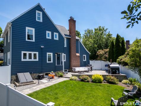 180 Rockland Road Fairfield CT 06825