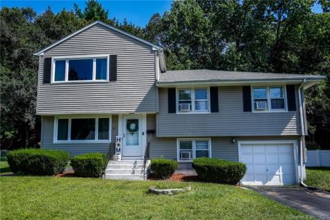87 Blue Hills Avenue Hamden CT 06514