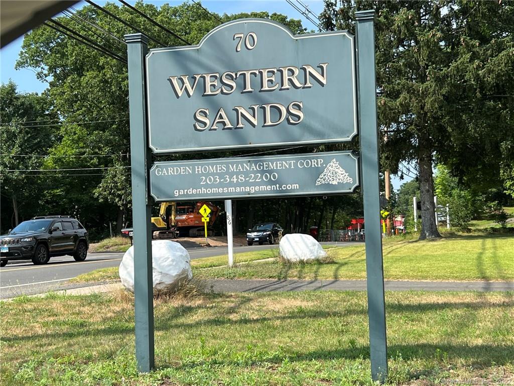 46 Western Sands Wallingford CT 06492