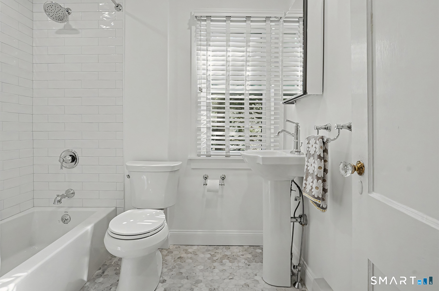 85 Newman Place Fairfield CT 06825