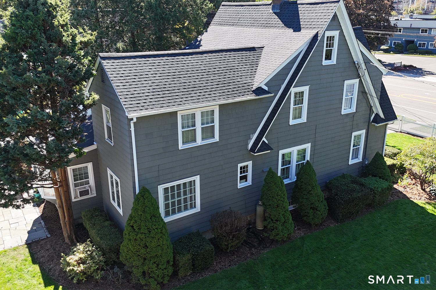 85 Newman Place Fairfield CT 06825