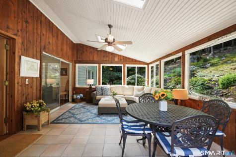 70 Chestnut Hill Lane Stamford CT 06903