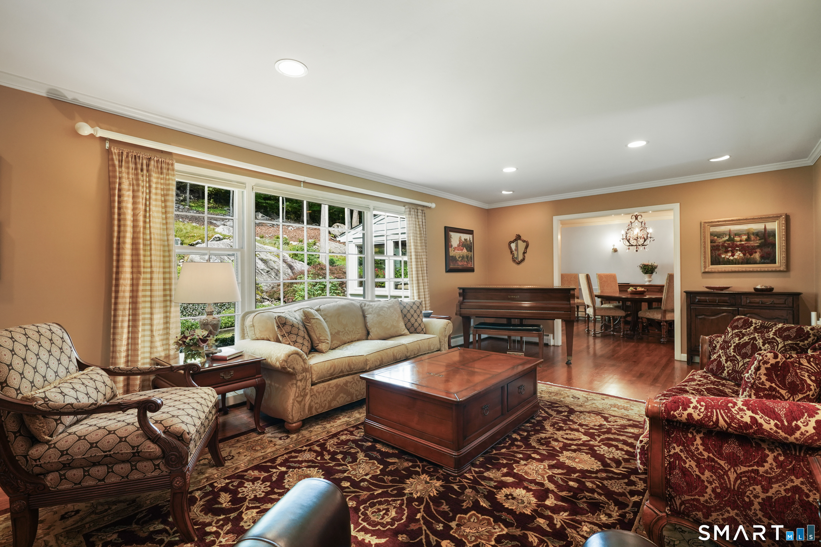 70 Chestnut Hill Lane Stamford CT 06903