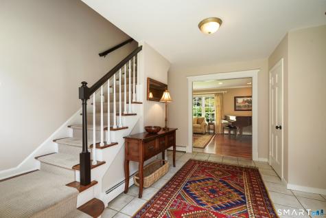 70 Chestnut Hill Lane Stamford CT 06903