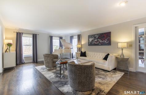 3 Crescent Lane Trumbull CT 06611